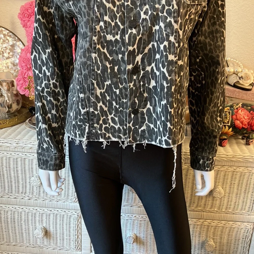 MOTHER Leopard Print Jean Jacket - Picture 4 of 13